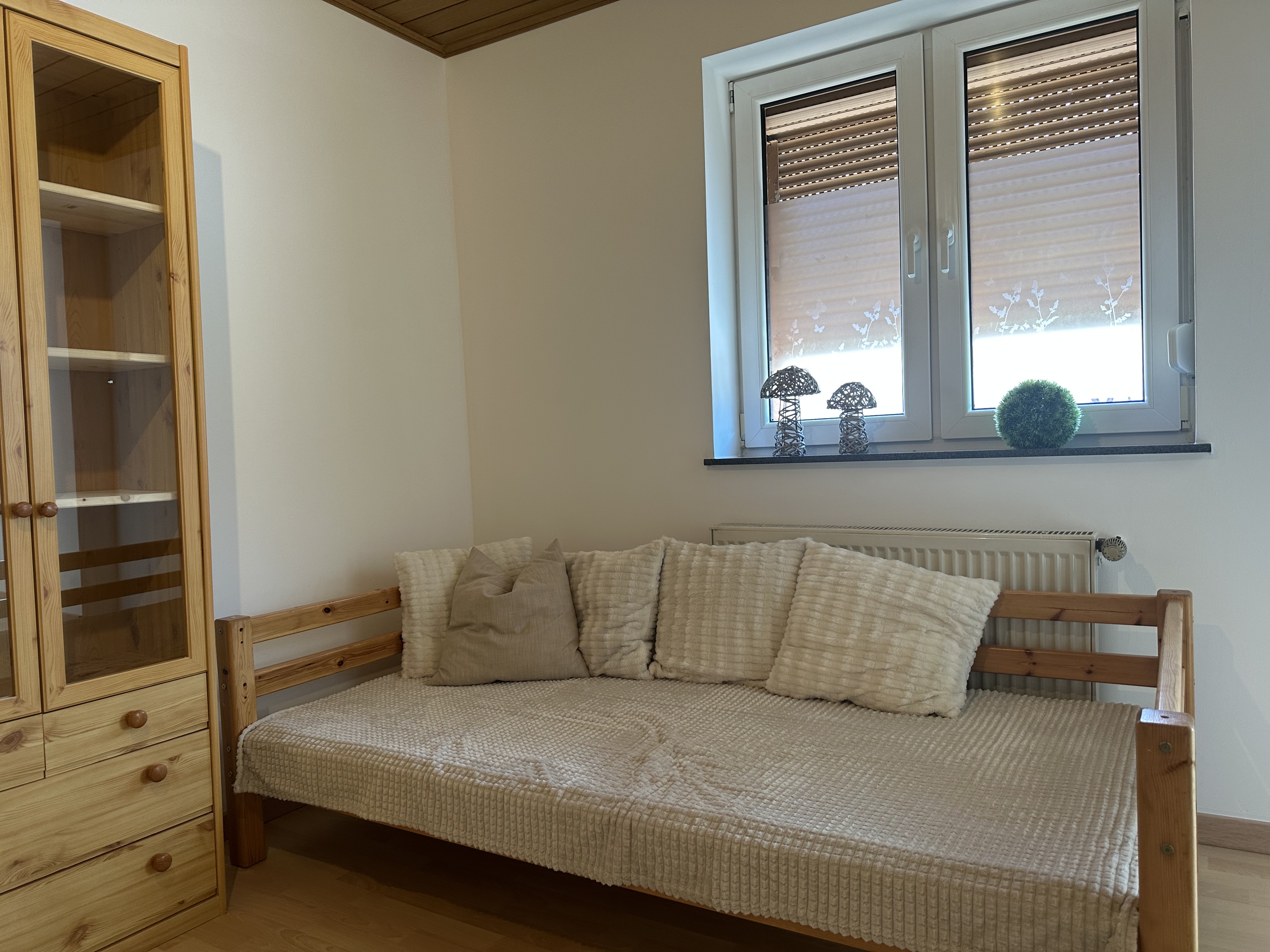 Wohnung 1 – weiterer Schlafbereich mit Tagesbett